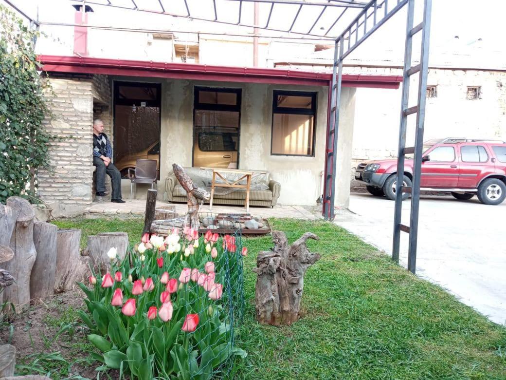 Hotel Continental Gori Exterior foto